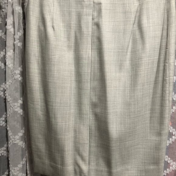J Cew pencil skirt NWT - Picture 3 of 3